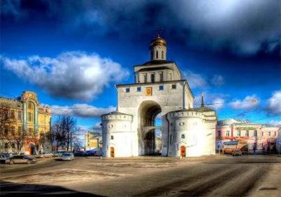 Кто построил Золотые ворота во Владимире
